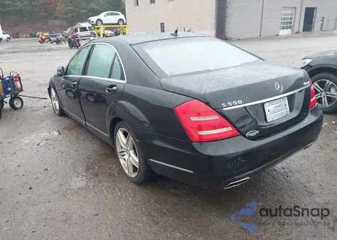 2013 Mercedes-Benz S 550 4Matic из США, поврежденный, VIN WDDNG9EB9DA494574